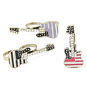 Kristall eingelegt Flag Pattern Gitarre Double Loop Ring (zufällige Farbe)