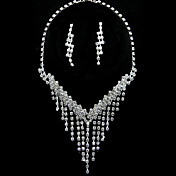 Lovely Alloy With Rhinestone Women's Jewelry Set Including Necklace,Earrings