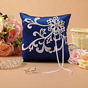Blume mit Strass Blue Satin Ringkissen