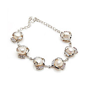 Chic Alloy With Imitation Pearl Women's Bracelets