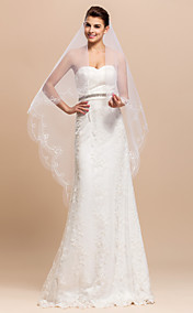 One-tier Waltz Wedding Veil With Cut / Scalloped Edge