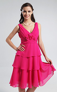 A-line V-neck Knee-length Tiered Chiffon Bridesmaid Dress