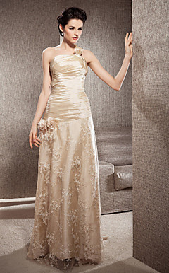 YVETTE - Vestido de Novia de Tafetán y Encaje