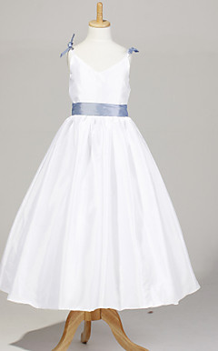 Lovely Sleeveless Taffeta Wedding/Party Flower Girl Dress