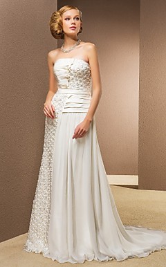 Sheath/Column Strapless Chapel Train Chiffon And Satin Wedding Dress