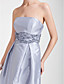  A-line Strapless Knee-length Taffeta Bridesmaid Dress
