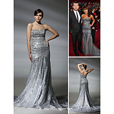 Women wearing beautiful Plus Size Evening Wear